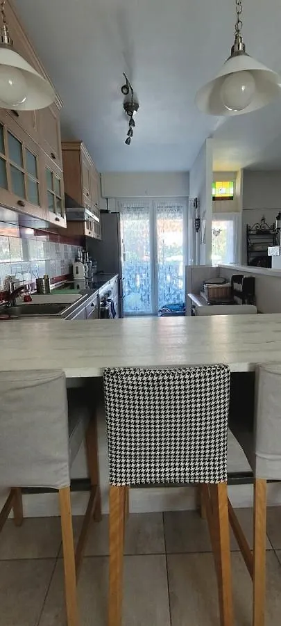Stanza In Villa Con Giardino Milão Quarto em Acomodações Particulares